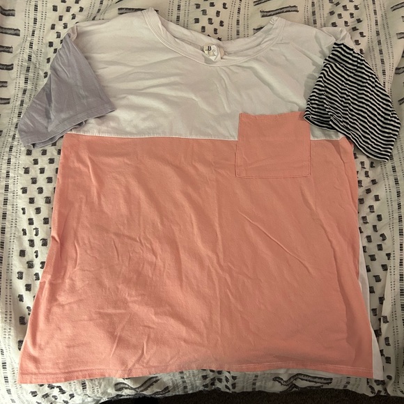 BiBi Colorblock Top - Picture 2 of 4